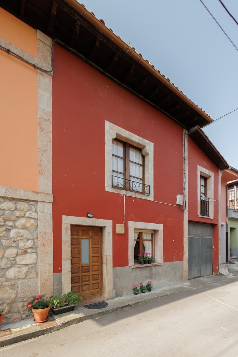 Exterior de Amada Sara